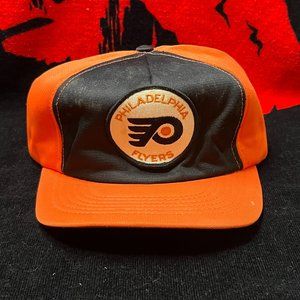 Vintage Philadelphia Flyers Baseball Cap. Snap Back. Foam. Unbranded. Used.